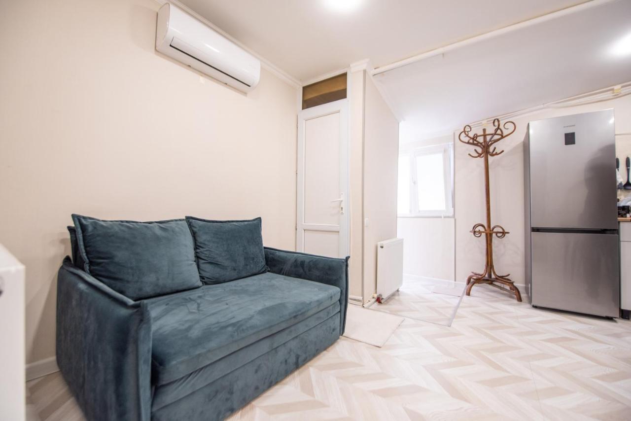 Old Town-Booking Apartment Тбилиси Екстериор снимка