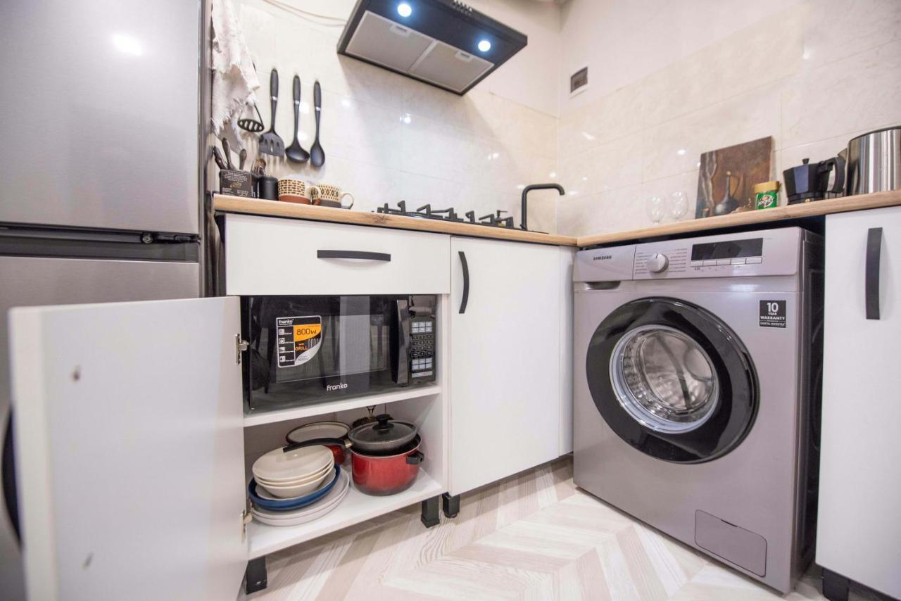Old Town-Booking Apartment Тбилиси Екстериор снимка